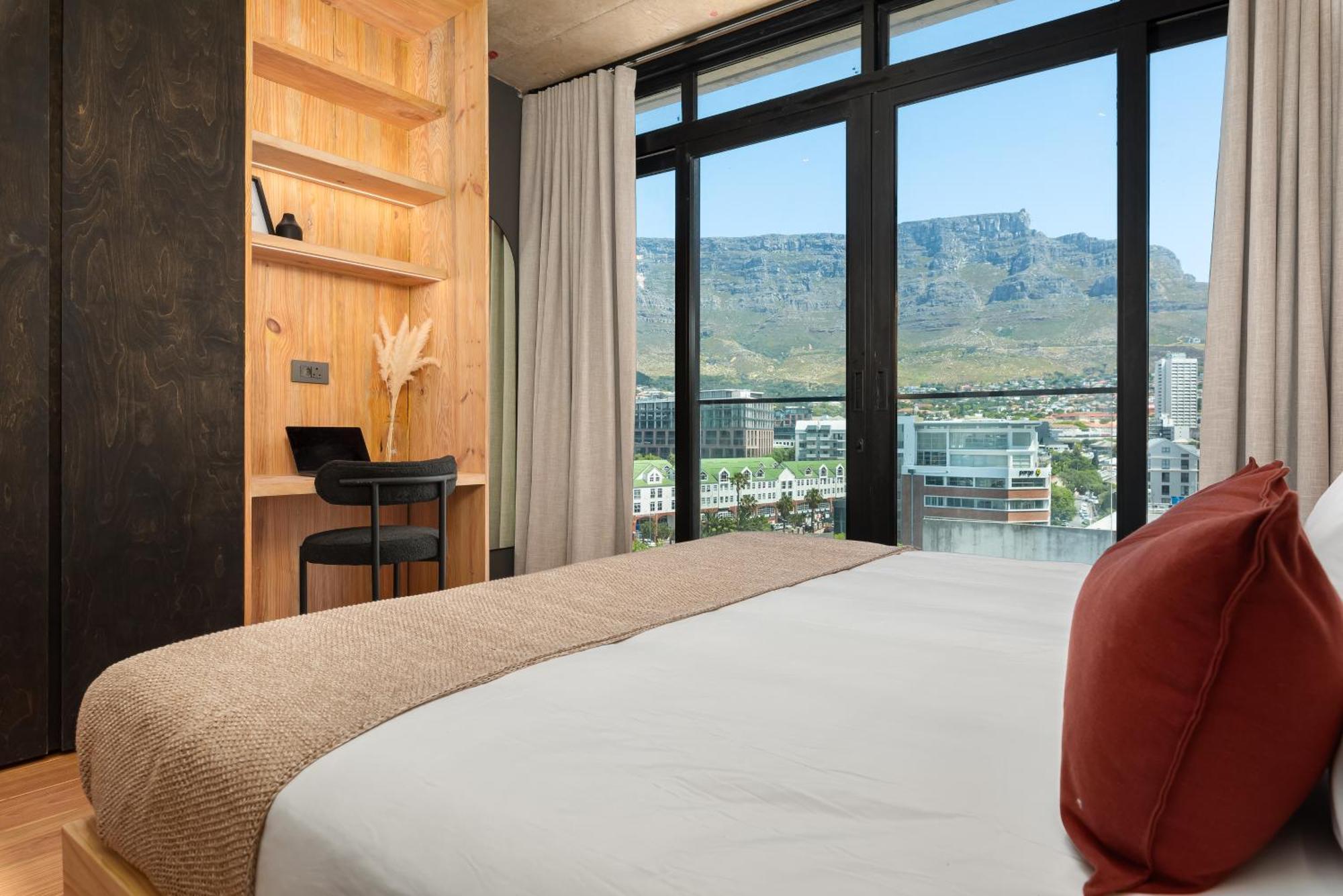 Neighbourgood 84 Harrington Aparthotel Cape Town Exterior photo