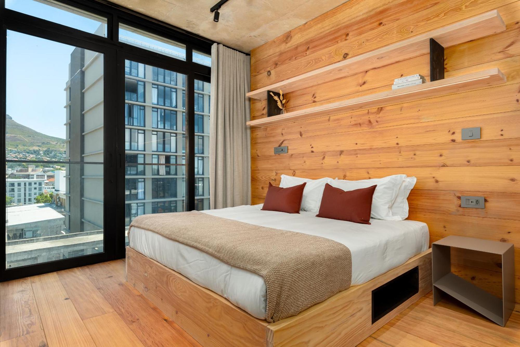 Neighbourgood 84 Harrington Aparthotel Cape Town Room photo