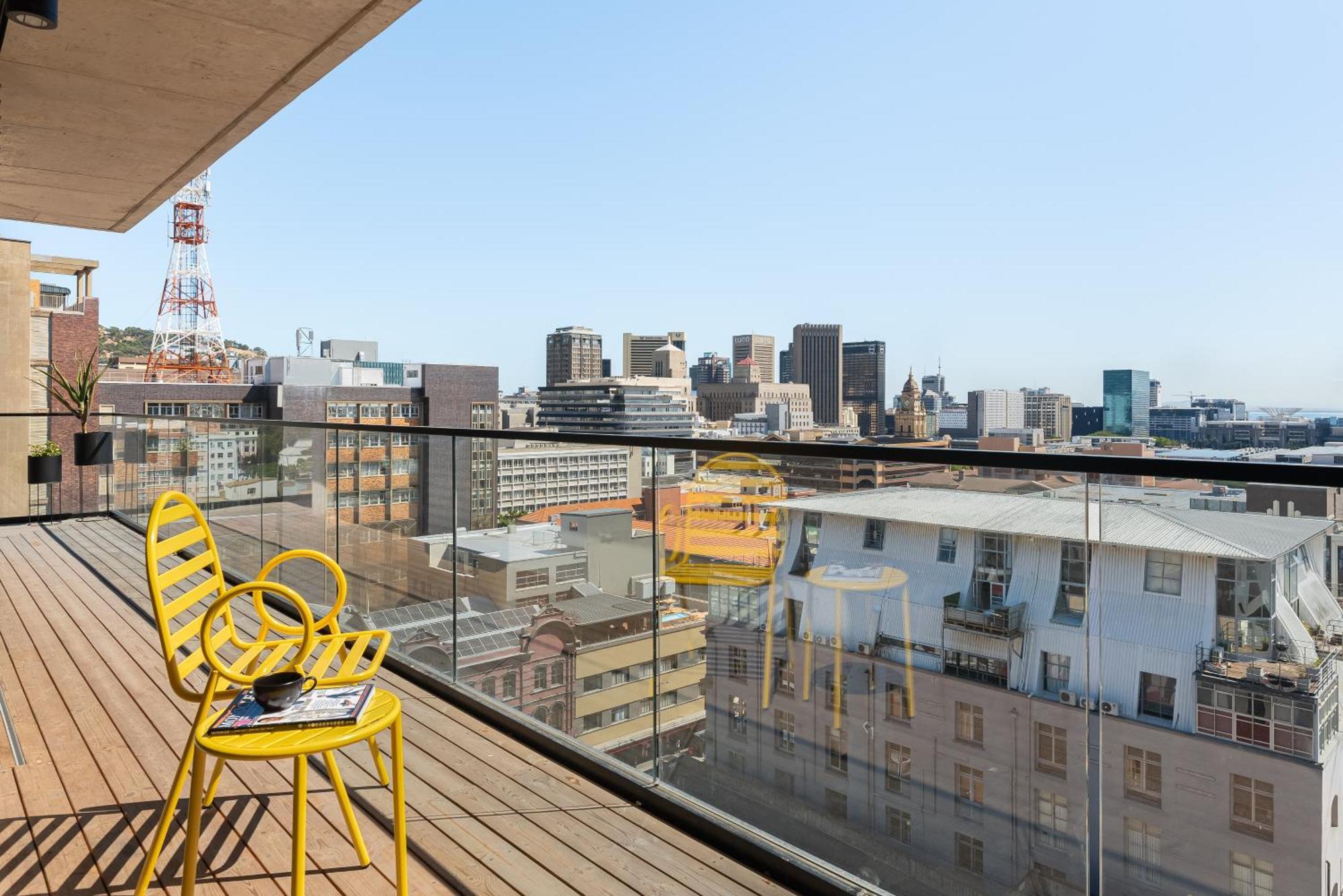 Neighbourgood 84 Harrington Aparthotel Cape Town Room photo
